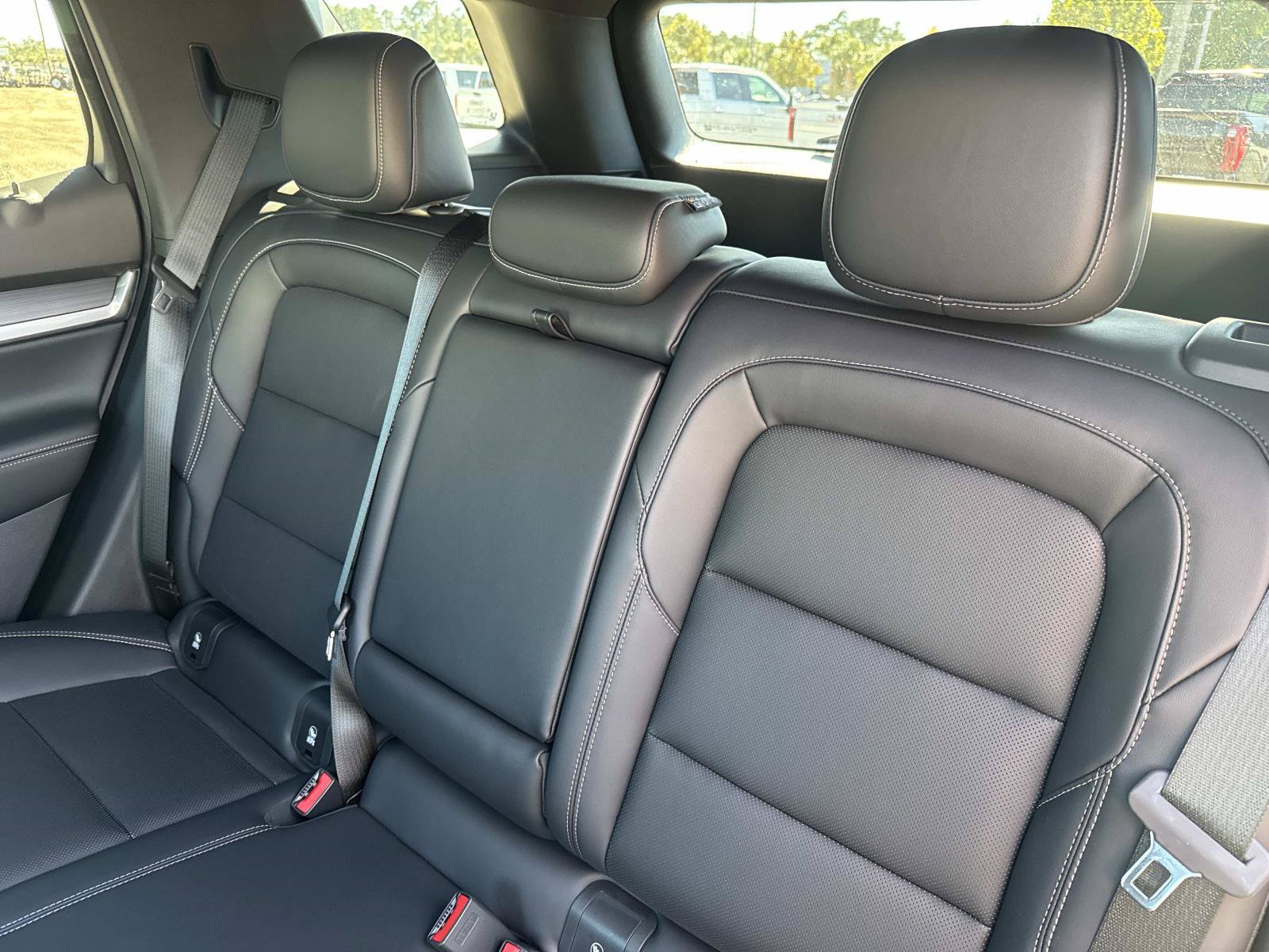 New 2027 GMC Terrain Elevation FWD image 13