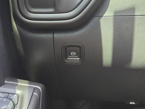 Used 2025 Chevrolet Silverado 1500 Custom RWD image 24