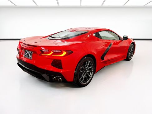 Used 2024 Chevrolet Corvette Stingray Preferred Cpe w/ 2LT RWD image 4