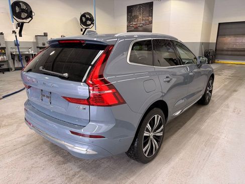Used 2023 Volvo XC60 B5 Plus image 6