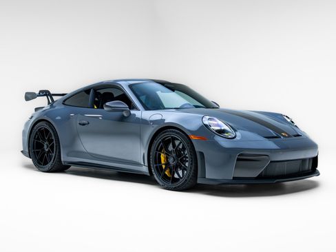 Used 2026 Porsche 911 GT3 RWD image 8