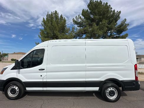 Used 2020 Ford Transit 250 Medium Roof RWD image 1