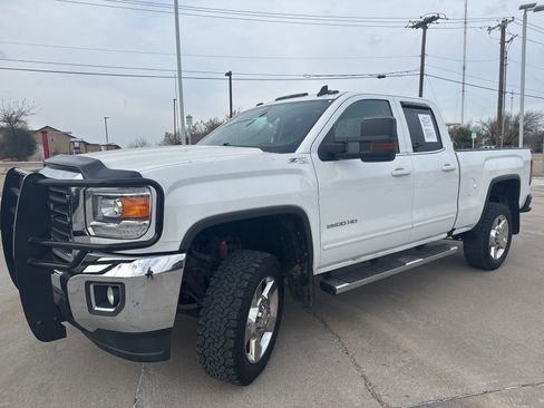 Used 2018 GMC Sierra 2500 SLE w/ HD SLE Preferred Plus Package image 7