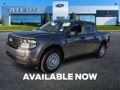 New 2026 Ford Maverick XL image 3