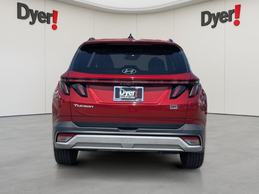 Used 2025 Hyundai Tucson SEL FWD image 4