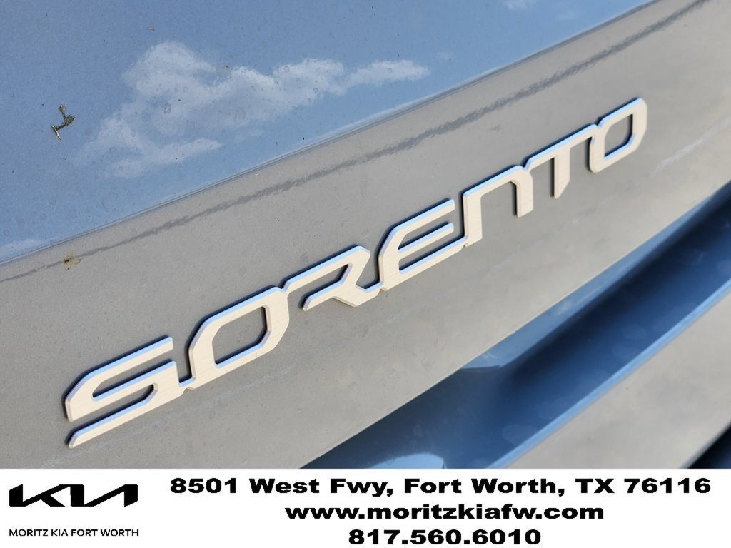 New 2026 Kia Sorento S FWD image 8