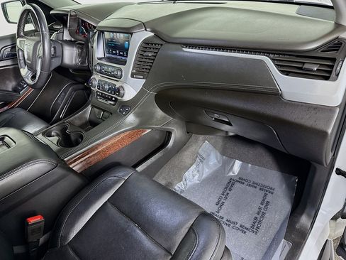 Used 2019 GMC Yukon SLT image 29