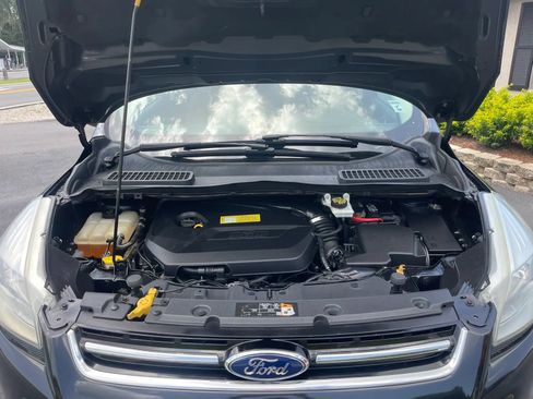 Used 2014 Ford Escape Titanium FWD image 24