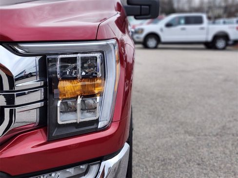 Certified 2022 Ford F150 XLT w/ Equipment Group 302A High image 10