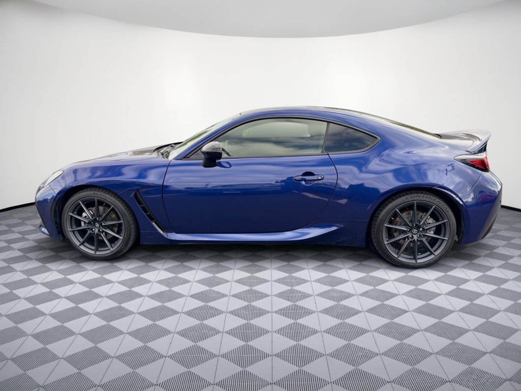 Used 2023 Toyota GR86 Premium w/ ALL Weather Mat Package (TMS) RWD image 2