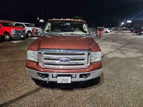 Used 2006 Ford F350 King Ranch image 4