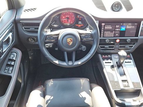 Used 2022 Porsche Macan GTS AWD/4WD image 5