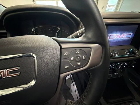 Used 2023 GMC Acadia AT4 AWD/4WD image 34