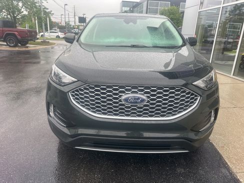 Used 2024 Ford Edge SEL w/ Convenience Package AWD/4WD image 7