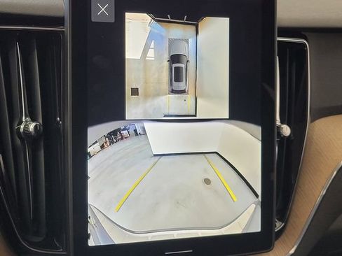 New 2026 Volvo XC60 B5 Plus w/ Protection Package Premier image 16