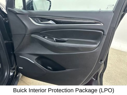 Used 2019 Buick Enclave Avenir w/ Avenir Technology Package AWD/4WD image 22