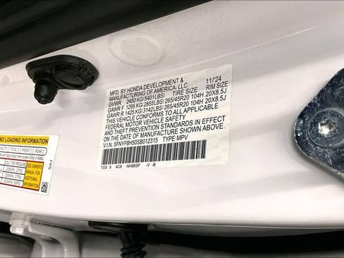 Used 2025 Honda Passport EX-L image 36