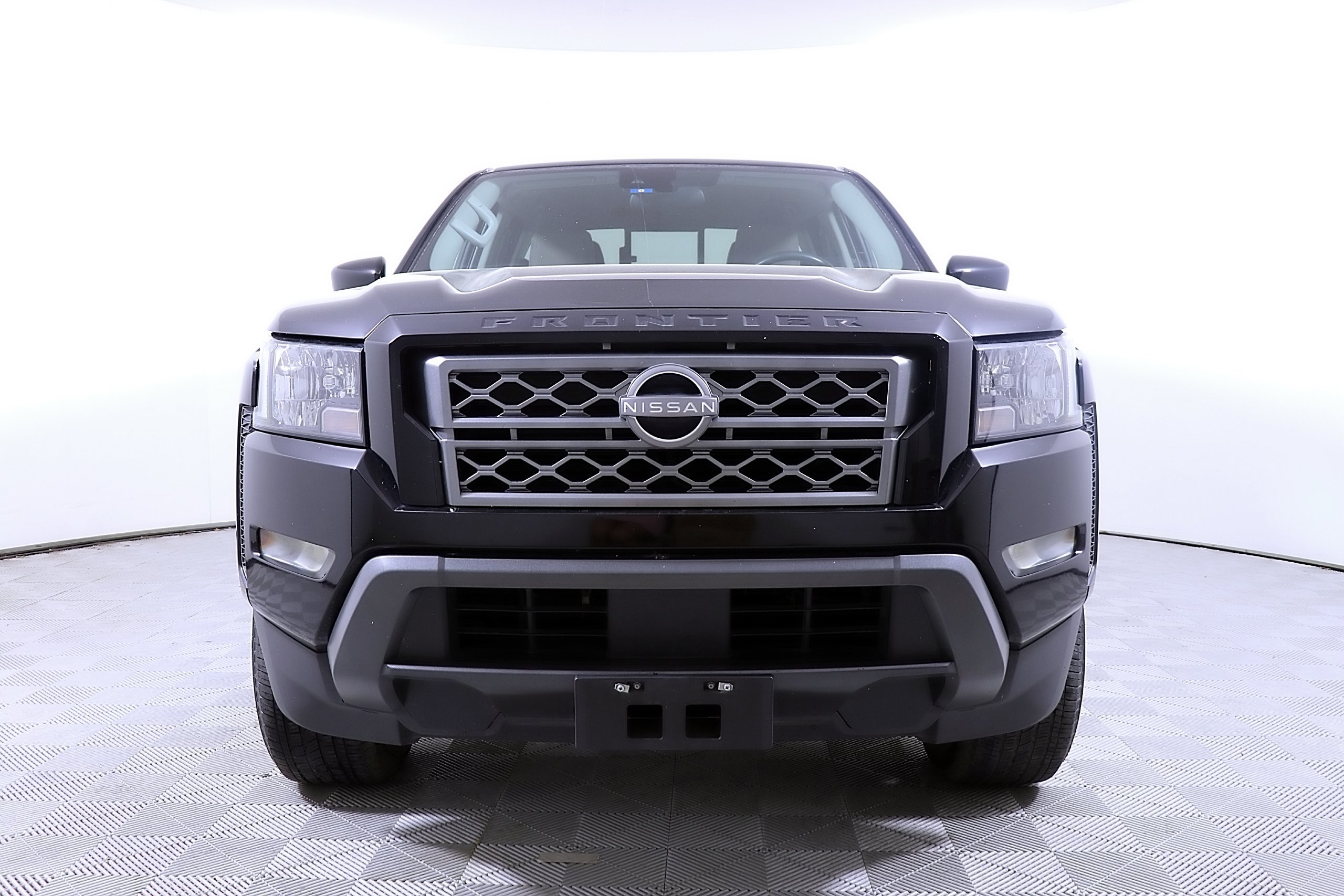 Used 2024 Nissan Frontier SV w/ SV Convenience Package RWD image 5