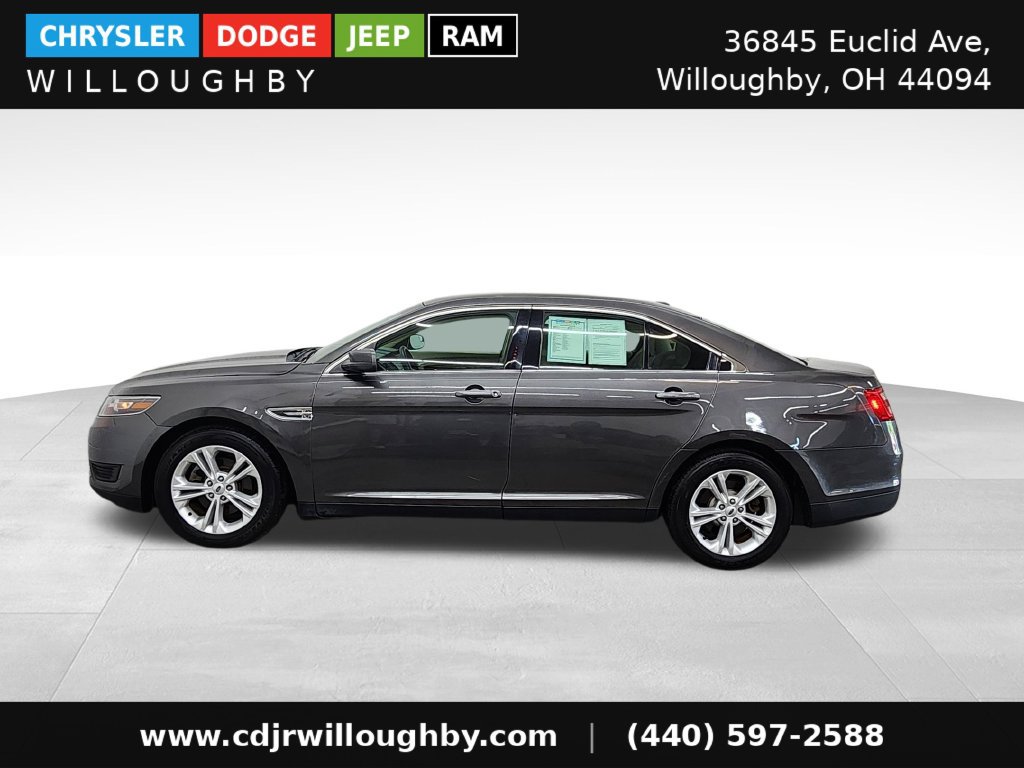Used 2017 Ford Taurus SE FWD image 6