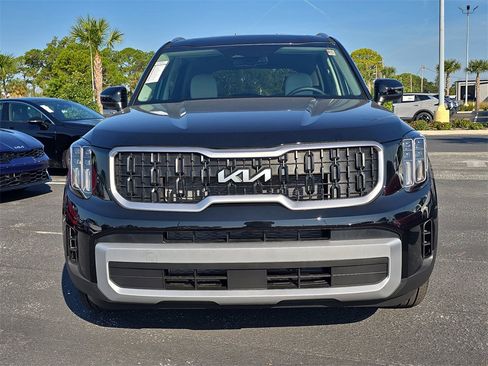 New 2025 Kia Telluride EX w/ EX Captain's Chair Package image 3