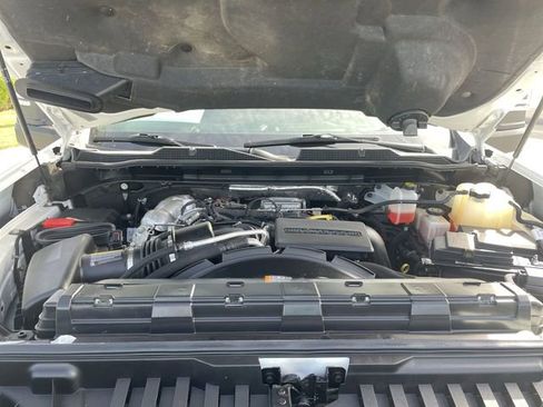 Used 2023 Chevrolet Silverado 2500 Custom w/ Custom Value Package image 28