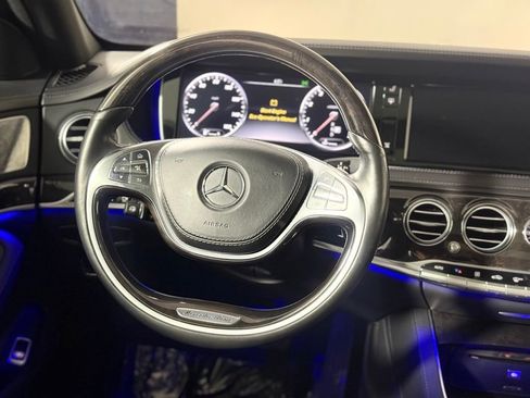 Used 2017 Mercedes-Benz S 550 4MATIC Sedan w/ Premium Package image 12