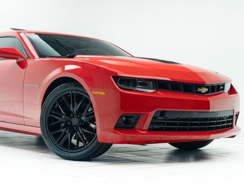 Used 2014 Chevrolet Camaro SS w/ RS Package image 4