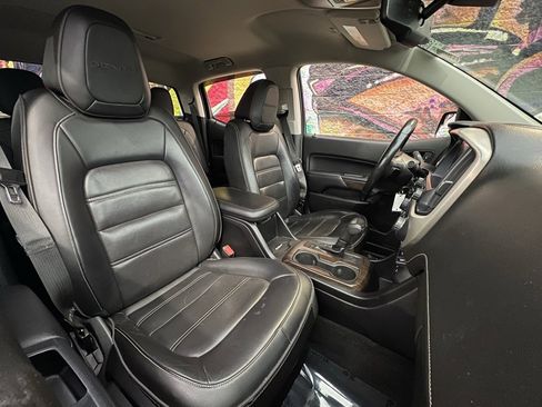 Used 2018 GMC Canyon Denali image 32