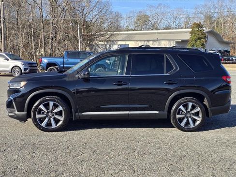 Used 2023 Honda Pilot Elite image 23
