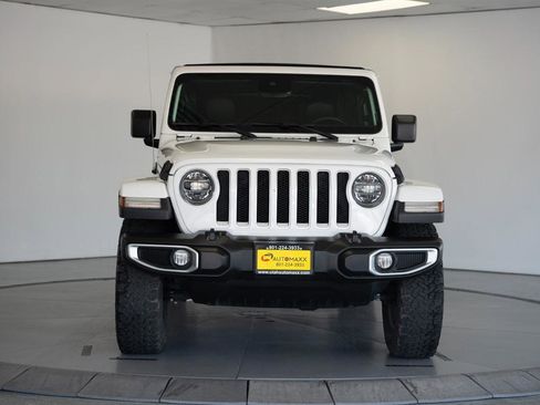Used 2021 Jeep Wrangler Unlimited Sahara AWD/4WD image 2