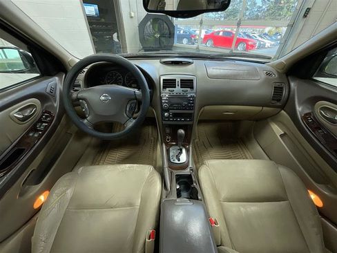 Used 2002 Nissan Maxima GLE image 19