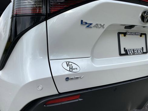 Used 2024 Toyota bZ4X XLE w/ Weather Package image 44