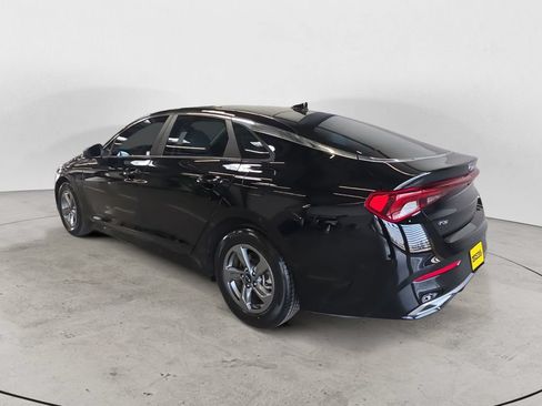 Used 2021 Kia K5 LXS FWD image 7