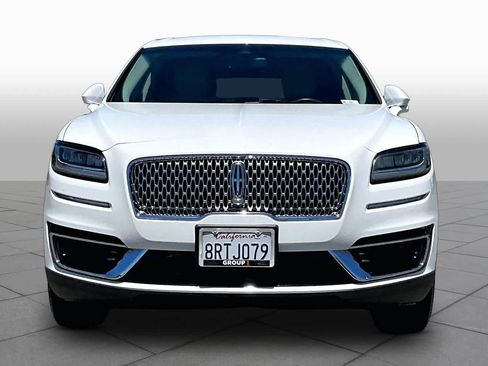 Used 2020 Lincoln Nautilus FWD w/ Equipment Group 101A image 3