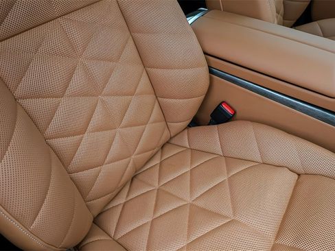 Used 2025 BMW 740i 740i w/ Premium Package image 20