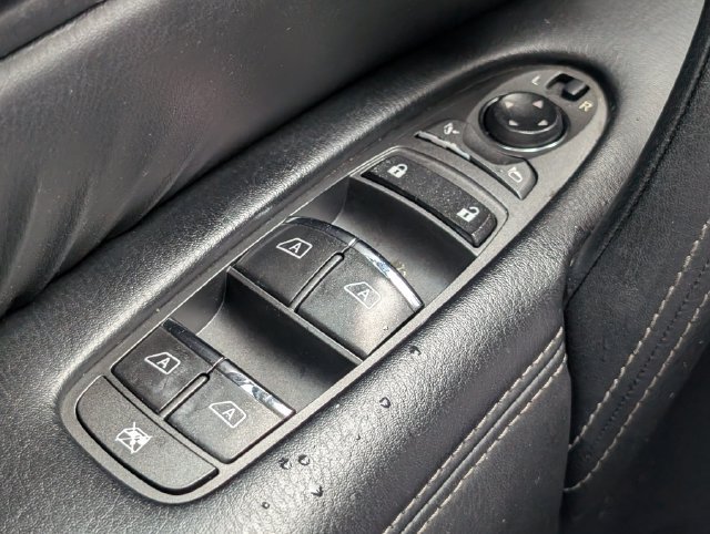 Used 2019 Nissan Armada SL w/ Premium Package RWD image 24