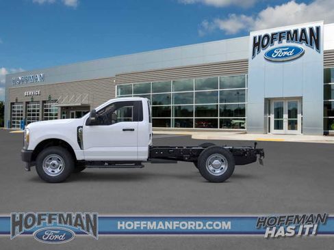 New 2025 Ford F350 XL w/ Snow Plow Prep Package image 5
