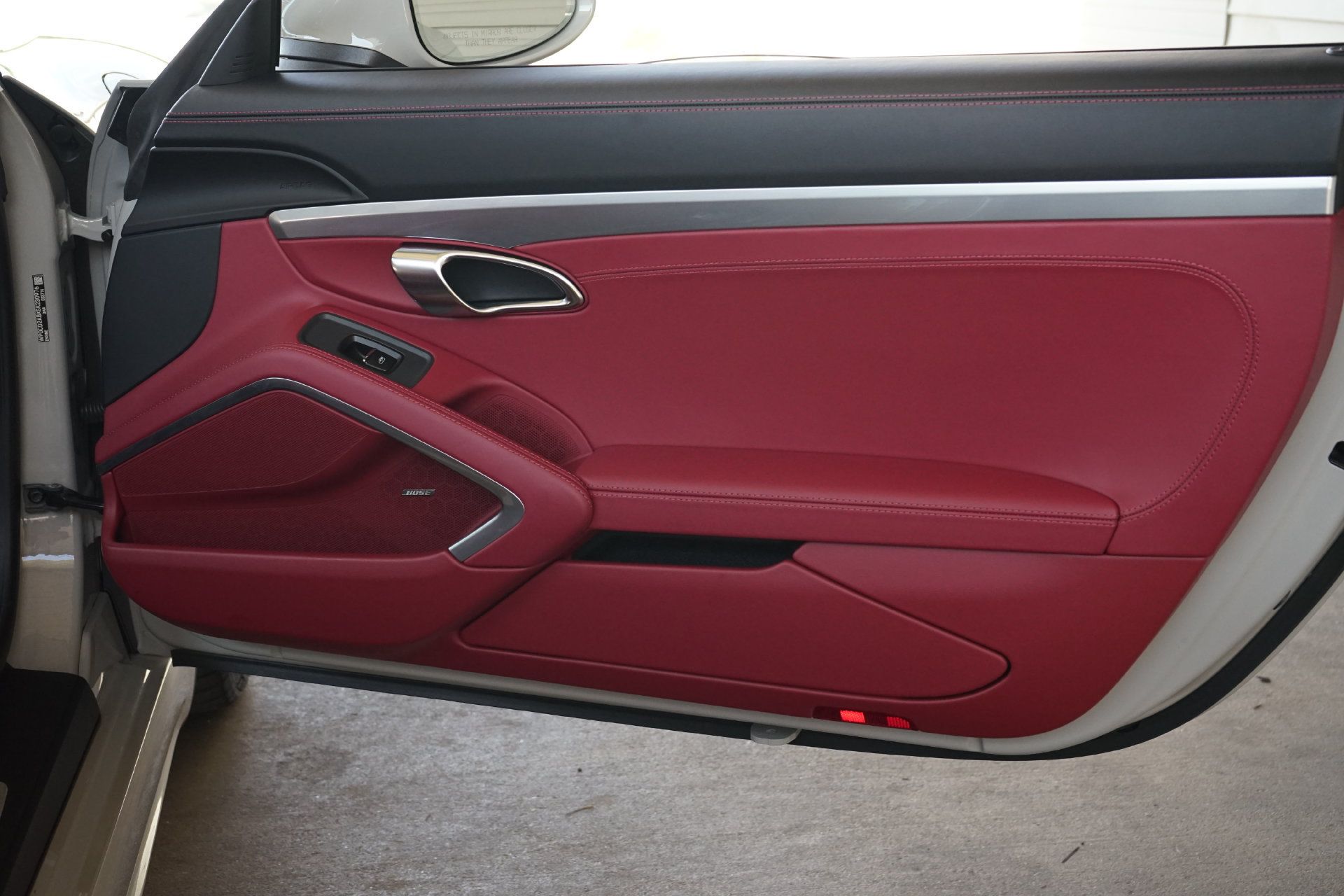 Used 2025 Porsche 718 Boxster GTS RWD image 14