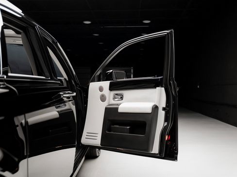 Used 2009 Rolls-Royce Phantom image 59