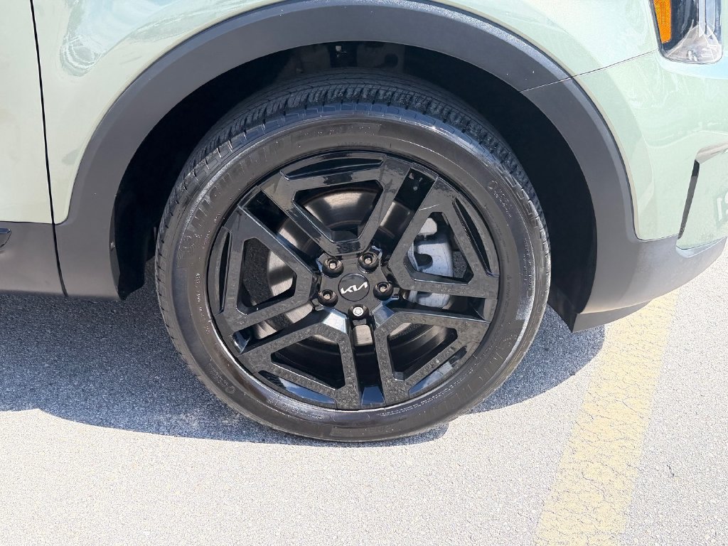 Used 2024 Kia Telluride SX X-Line AWD/4WD image 9