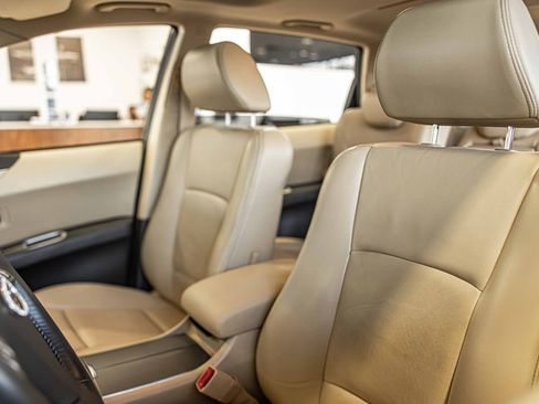 Used 2010 Subaru Tribeca Limited image 19