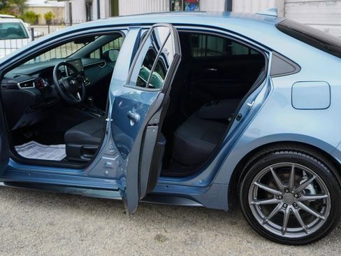 Used 2021 Toyota Corolla SE image 11