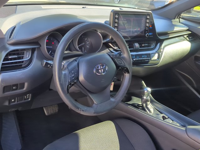 Used 2019 Toyota C-HR LE FWD image 11