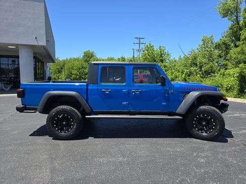 Used 2021 Jeep Gladiator Rubicon AWD/4WD image 16