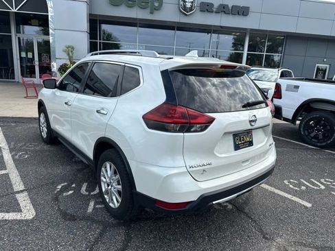 Used 2018 Nissan Rogue S AWD/4WD image 6