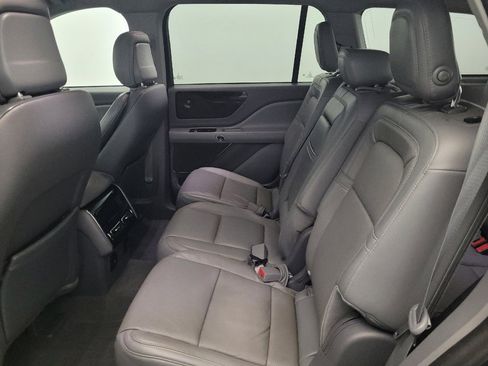 Used 2020 Lincoln Aviator Reserve w/ Equipment Group 201A AWD/4WD image 18