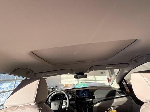 New 2026 Honda Odyssey EX-L image 16
