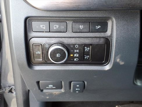 Used 2023 Ford F250 Lariat w/ Lariat Ultimate Package image 18