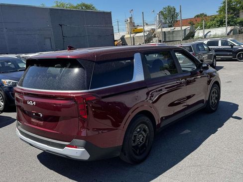 Certified 2026 Kia Carnival FWD image 7