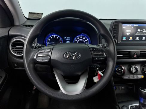 Used 2020 Hyundai Kona SE image 3